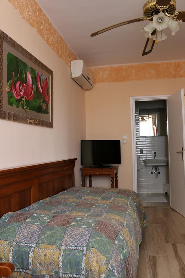 Sir David Balaton Castle Apartmanok Balatonszepezd Zewnętrze zdjęcie